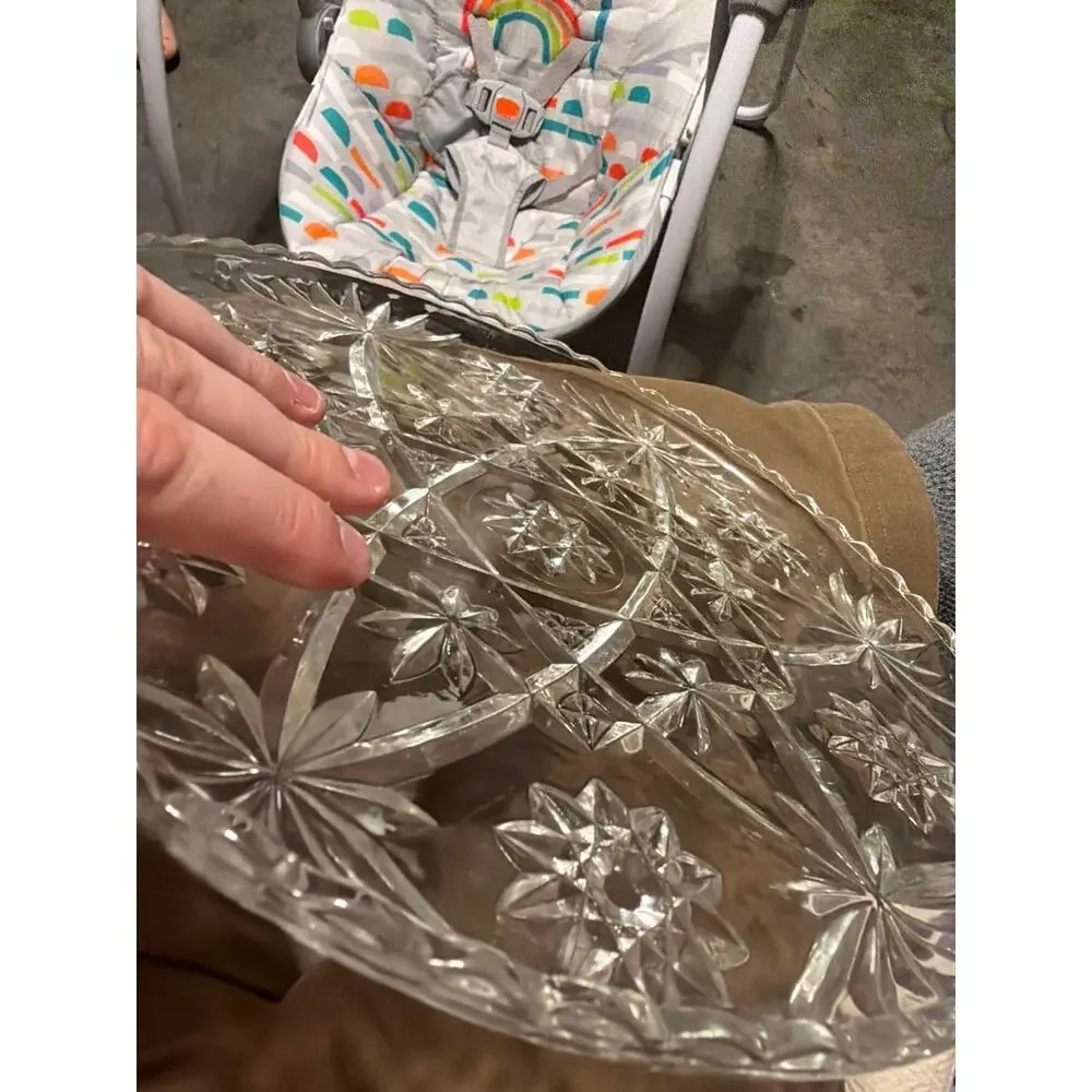 Vintage Anchor Hocking Early American Prescut (EAPC) Star of David 11-inch Glass